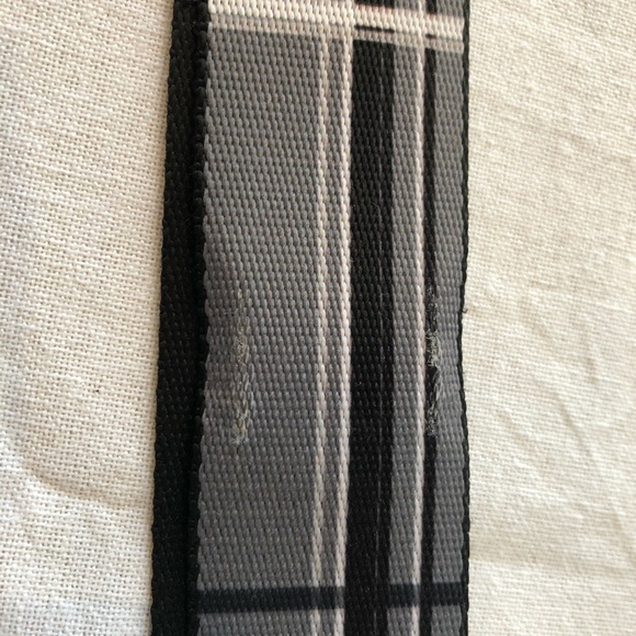 Ford Buckle-Down belt. Grey, black, and white. GUC - Picture 4 of 6